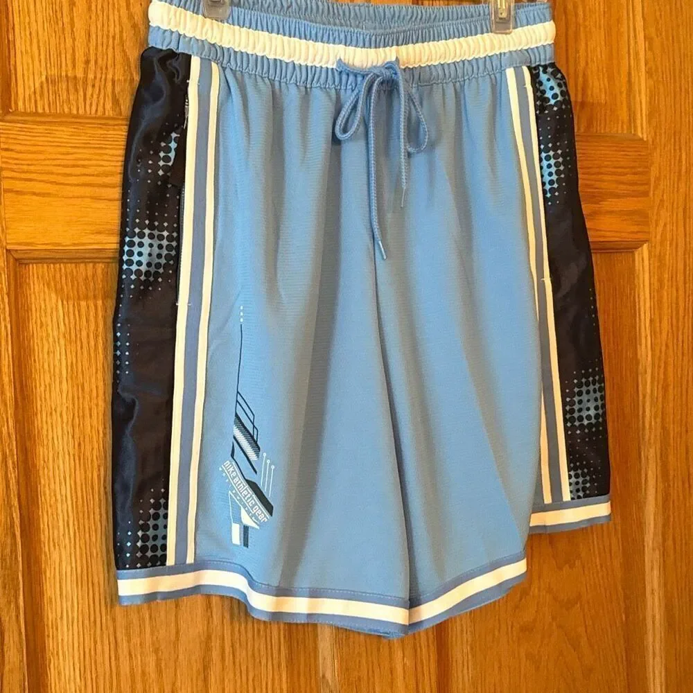 Nike Dri-FIT DNA+ Basketball Shorts in a 
